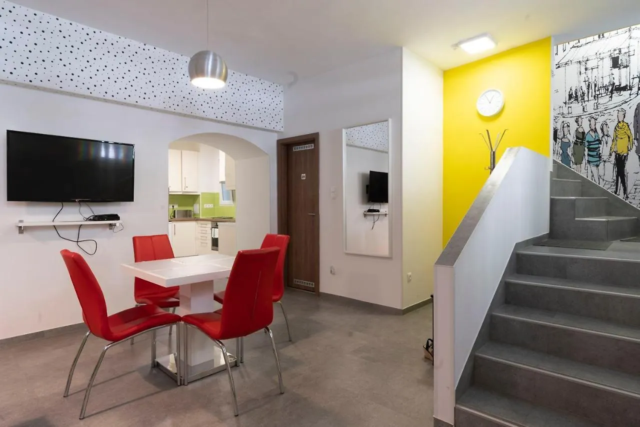 Vajda 15 Hostel Budapest contacts